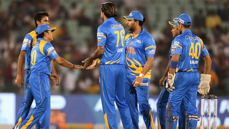 रोड सेफ्टी विश्व श्रृंखला: भारत ने सचिन-युवराज की विस्फोटक पारी के आधार पर वेस्टइंडीज को 12 रनों से हराया, फाइनल में कदम रखा