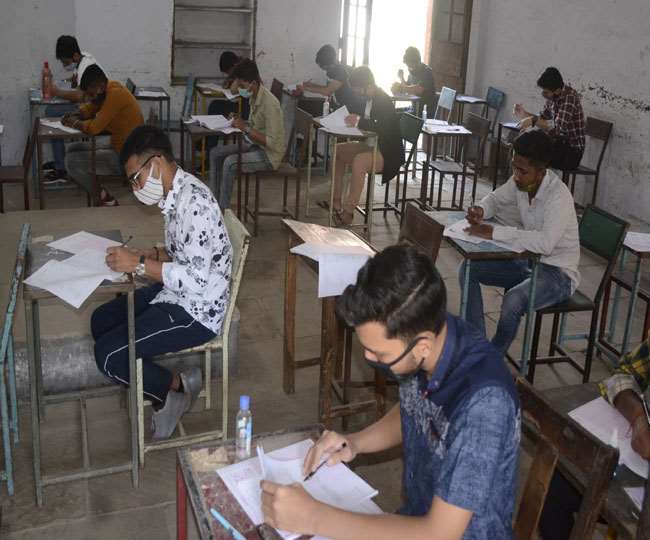 उत्तराखंड : NDA की परीक्षा 43% उम्मीदवारों ने छोड़ी , दून में 37 केंद्रों पर आयोजित हुई थी