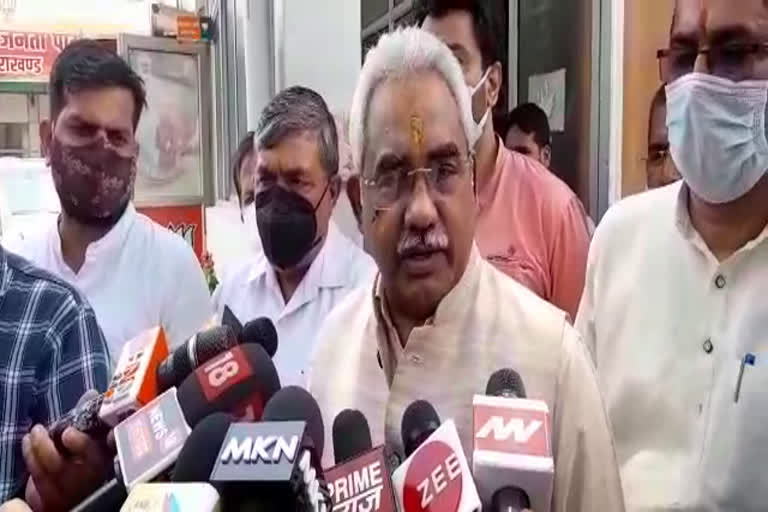 उत्तराखंड : मदन कौशिक बोले- तीरथ रावत के नेतृत्व में सरकार अच्छा काम कर रही है