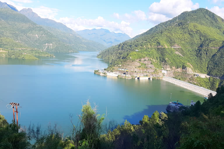 उत्तराखंड टिहरी न्यूज़ : आज से टिहरी झील का जलस्तर 830 मीटर तक भर जाएगा। बिजली उत्पादन में वृद्धि
