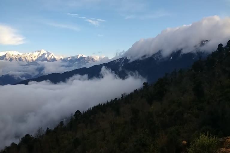उत्‍तराखंड न्यूज़ : देवभूमि में हल्की ठंड के बीच मनाई जाएगी दिवाली, ऐसा रहेगा तापमान