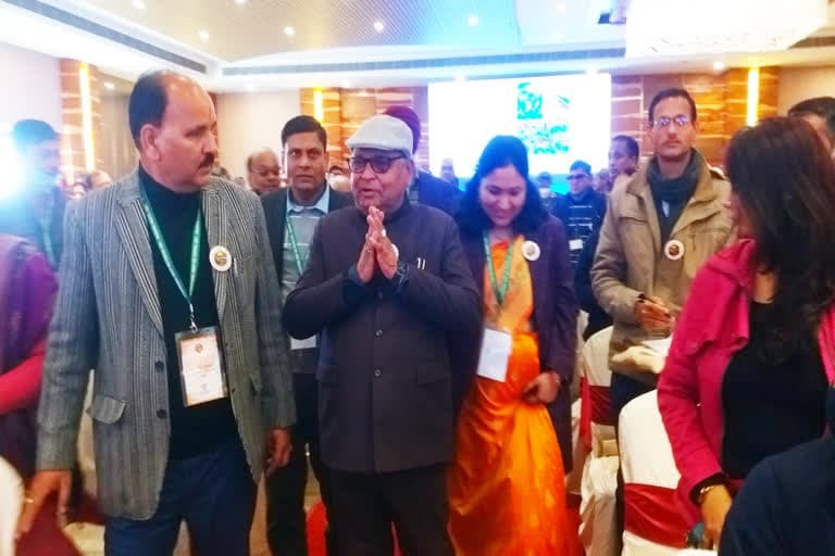 उत्‍तराखंड न्यूज़ : हल्द्वानी में संपन्न हुआ इंटरनेशनल हनी बी फेस्टिवल, 35 स्टालों के माध्यम से दी गई शहद की जानकारी
