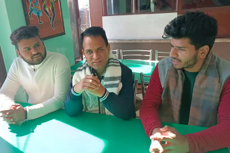उत्‍तराखंड न्यूज़ मसूरी : आप ने प्रीतम पंवार पर अवैध रूप से विधायक बने रहने का आरोप लगाया , साधा निशाना