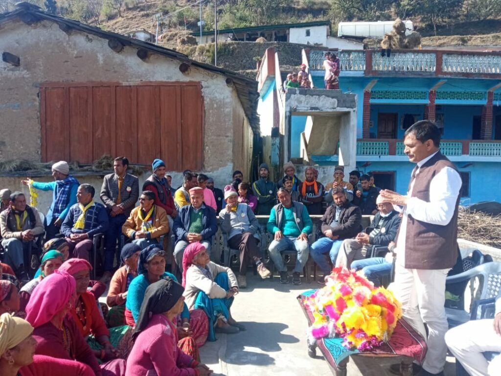 उत्‍तराखंड उत्तरकाशी न्यूज़ : यमुनोत्री विधानसभा से निर्दलीय प्रत्याशी संजय डोभाल ने घर-घर जाकर किया जनसंपर्क , कुछ ऐसा कहा