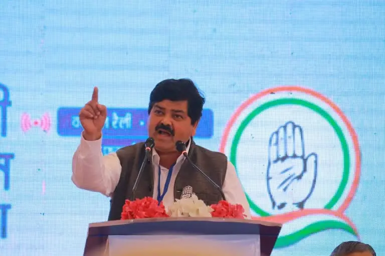 उत्‍तराखंड ब्रेकिंग न्यूज़ : चुनाव में करारी हार के बाद गणेश गोदियाल पर बड़ी कार्रवाई, पार्टी अध्यक्ष के कहने पर गणेश गोदियाल ने अपना इस्तीफा दिया