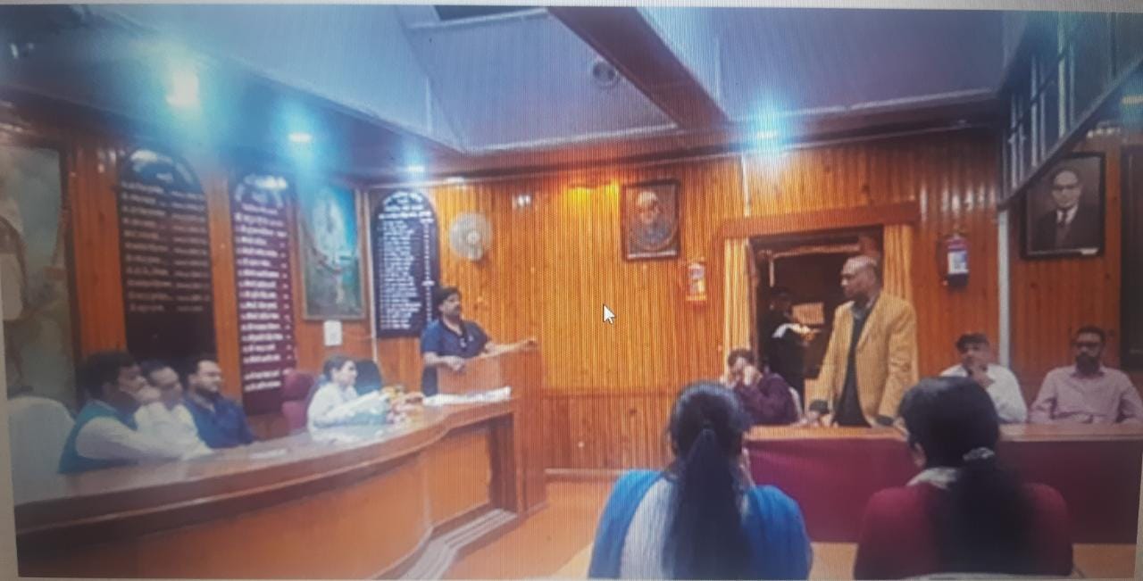 मसूरी उत्‍तराखंड न्यूज़ : बदलेगा लंढौर बाजार, नगर प्रमुख बोले- अगले डेढ़ साल में बाजार में दिखेगा बदलाव