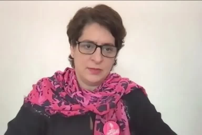 नई दिल्ली : कांग्रेस नेता प्रियंका गांधी एक बार फिर कोरोना पॉजिटिव, दो महीने में दूसरी बार संक्रमित हुई