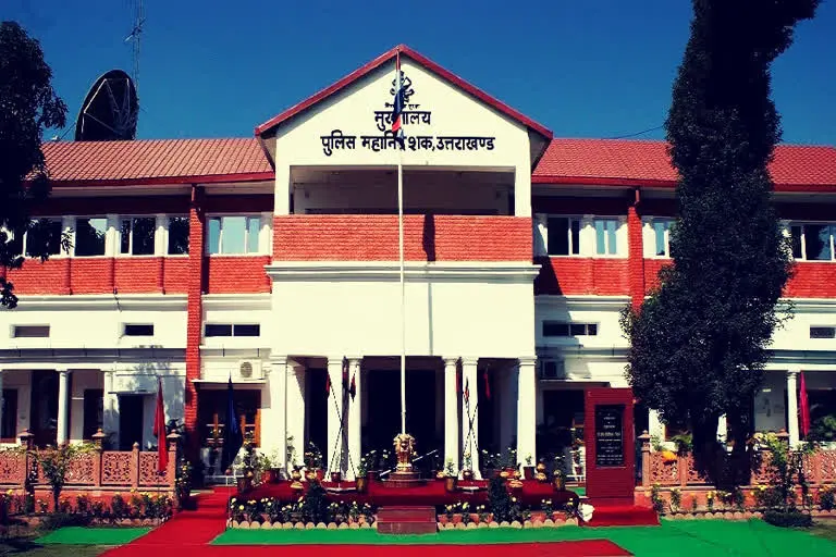देहरादून ग्रेड-पे मामला: PHQ ने तीन पुलिसकर्मियों को किया सस्पेंड, परिवार वालों का कहना है तानाशाही