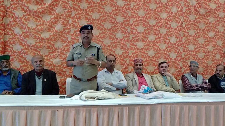 मसूरी : ट्रेड यूनियन की बैठक में व्यापारियों की विभिन्न समस्याओं पर हुई चर्चा, सीएम से जल्द मिलेगा प्रतिनिधिमंडल