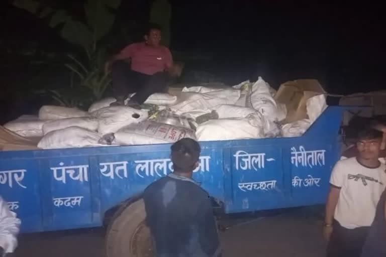 हल्द्वानी : जिला प्रशासन ने गोदाम से जब्त की 15 क्विंटल पॉलीथिन , लगाया 2 लाख का जुर्माना