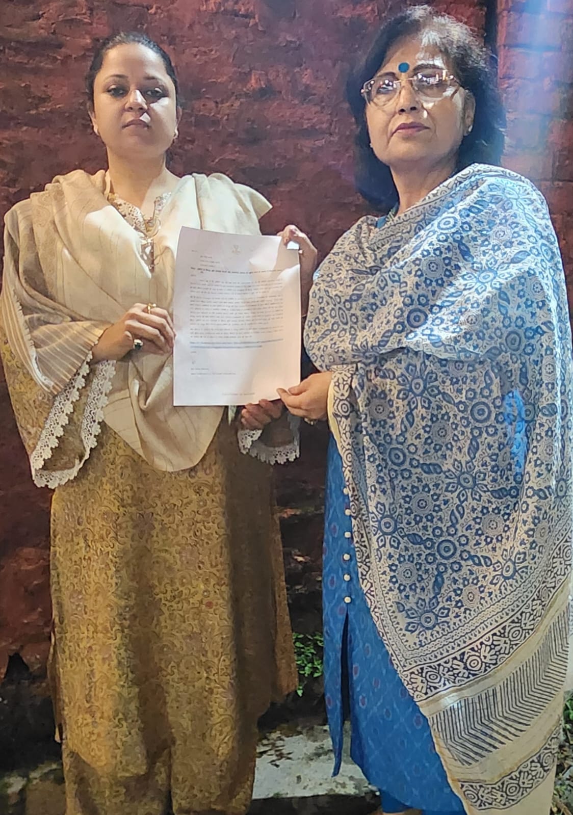 देहरादून :कांग्रेस बड़बोली प्रवक्ता गरिमा मेहर दसोनी के खिलाफ बाल आयोग की अध्यक्ष ने गीता खन्ना ने कराई शिकायत दर्ज