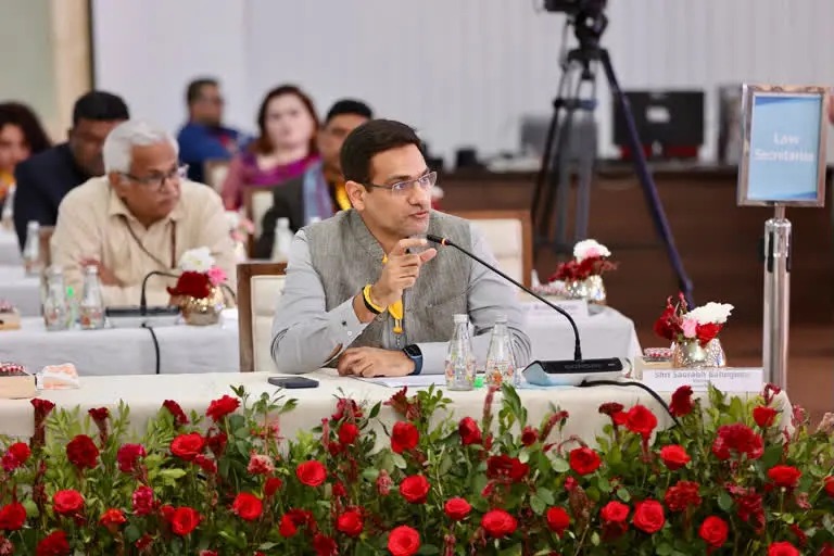 उत्तराखंड के मंत्री सौरभ बहुगुणा ने दुग्ध उत्पादकों को दिया दिवाली का तोहफा, बोनस के लिए 45 करोड़, 20 करोड़ जारी