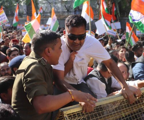 देहरादून : पूर्व नेता प्रतिपक्ष प्रीतम सिंह ने दिखाई ताकत और बोले सरकार दिशाहीन हो गई
