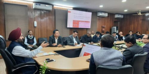 देहरादून : परिवार पहचान पत्र उत्तराखंड योजना को लेकर मुख्य सचिव डॉ. एसएस संधु ने बैठक ली, आवश्यक दिशा-निर्देश दिए