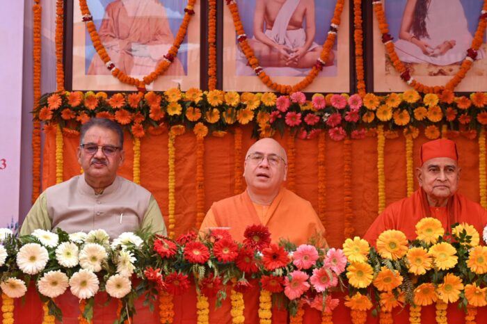 मंत्री गणेश जोशी ने किया शारदा सेवालय के 50 बेड के अस्पताल के नए ब्लॉक का उद्घाटन।