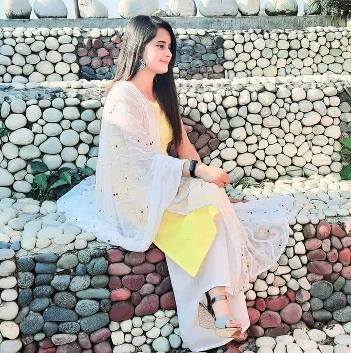 बस चालक की लापरवाही से HNBGU टॉपर, गोल्ड मेडलिस्ट युवती की सड़क हादसे में मौत