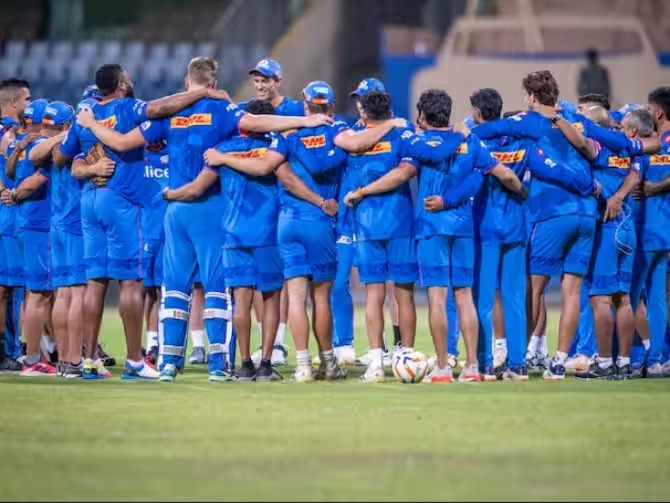 IPL 2023, मैच 5: दूसरा मैच आज रॉयल चैलेंजर्स बैंगलोर और मुंबई इंडियंस के बीच होगा , जानिए आंकड़ों में कौन किस पर भारी