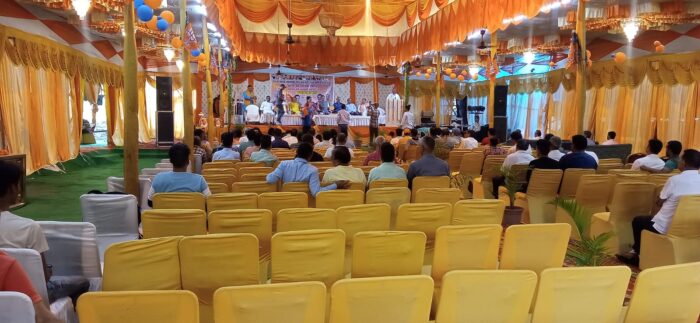 भाजपा के दो कैबिनेट मंत्री भी नहीं जुटा पाए भीड़, कार्यकारिणी के अधिवेशन में खाली रहीं कुर्सियां