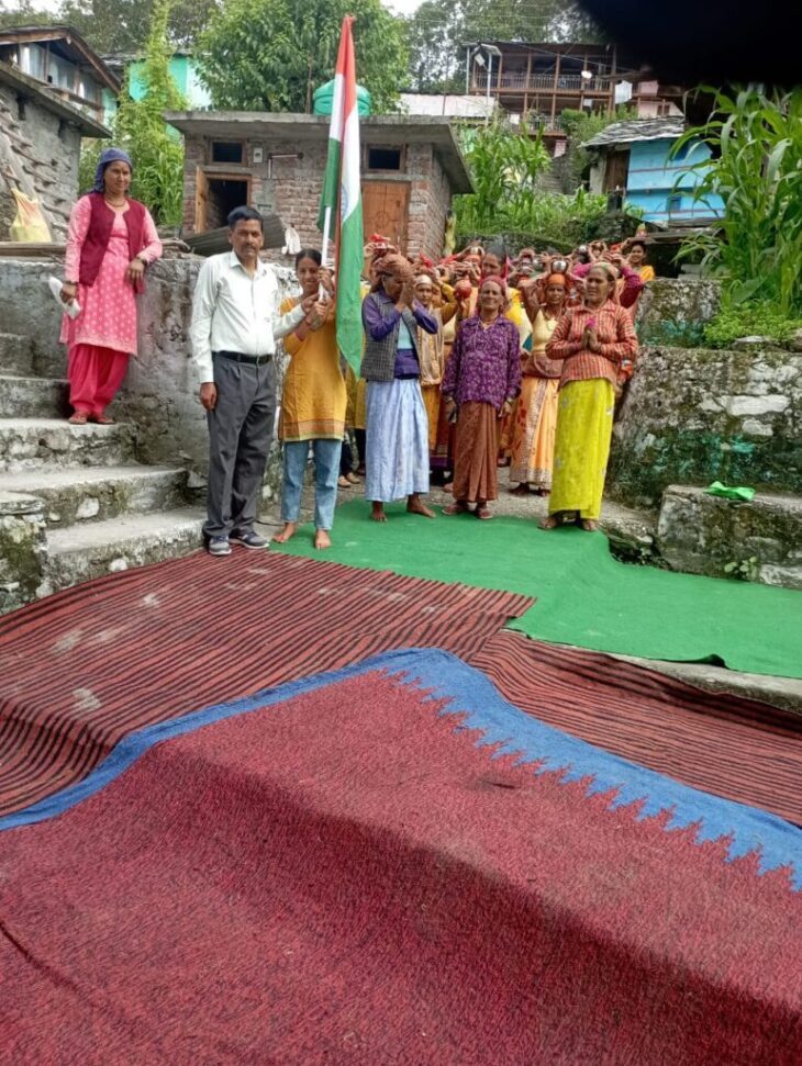 'मेरी माटी मेरा देश' अभियान का जश्न मनाते हुए पहले दिन ही लोग उमड़ पड़े