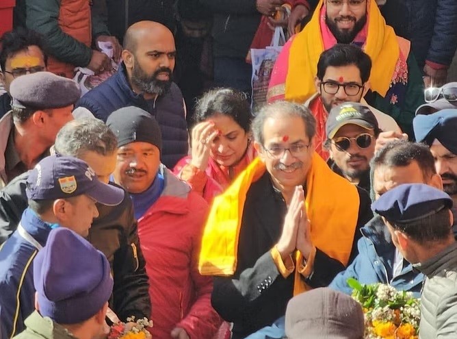 Former Maharashtra CM Thackeray visited Badri Vishal