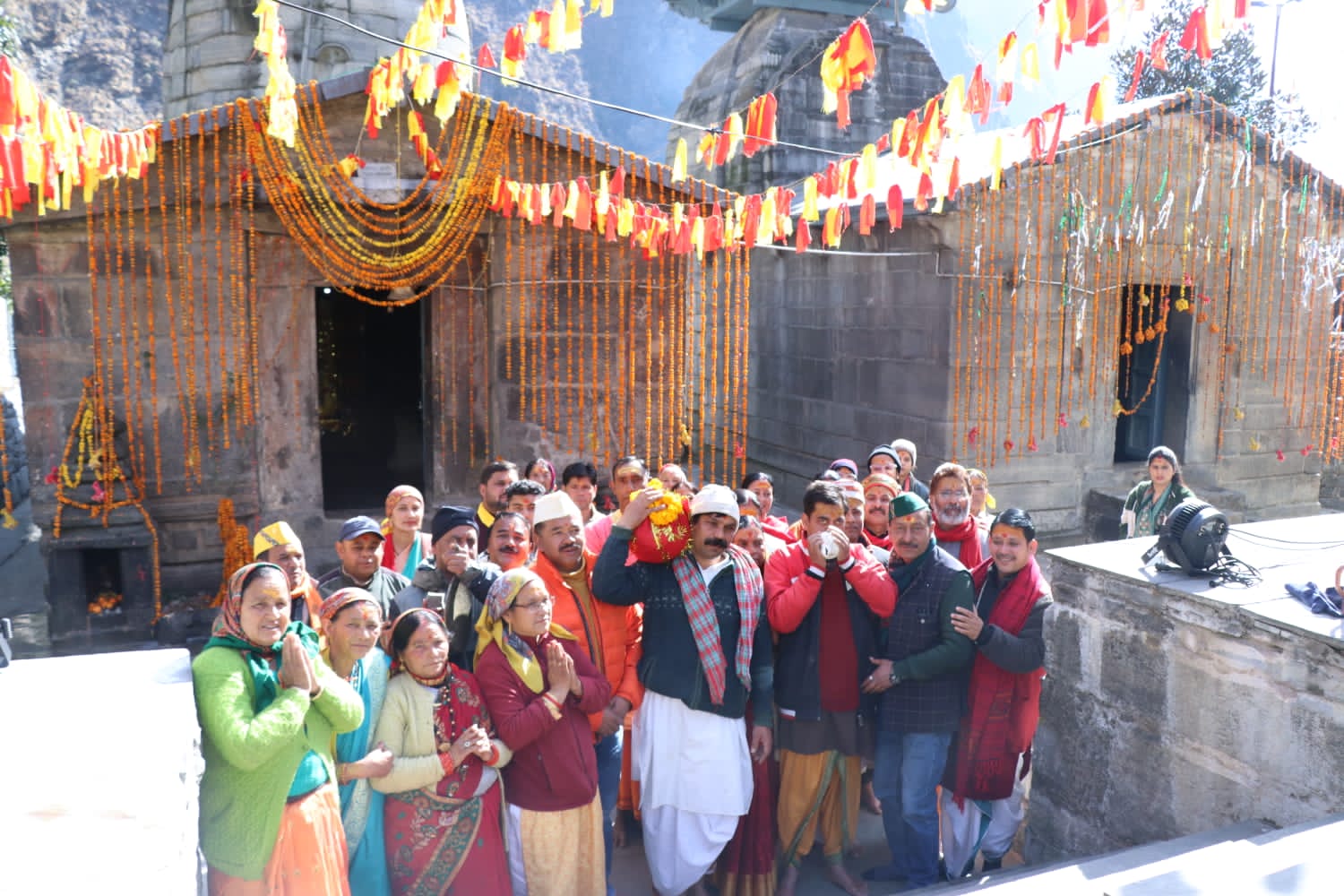 Basant Panchami date of opening of doors of Shri Badrinath Dham will be decided on 14th February.