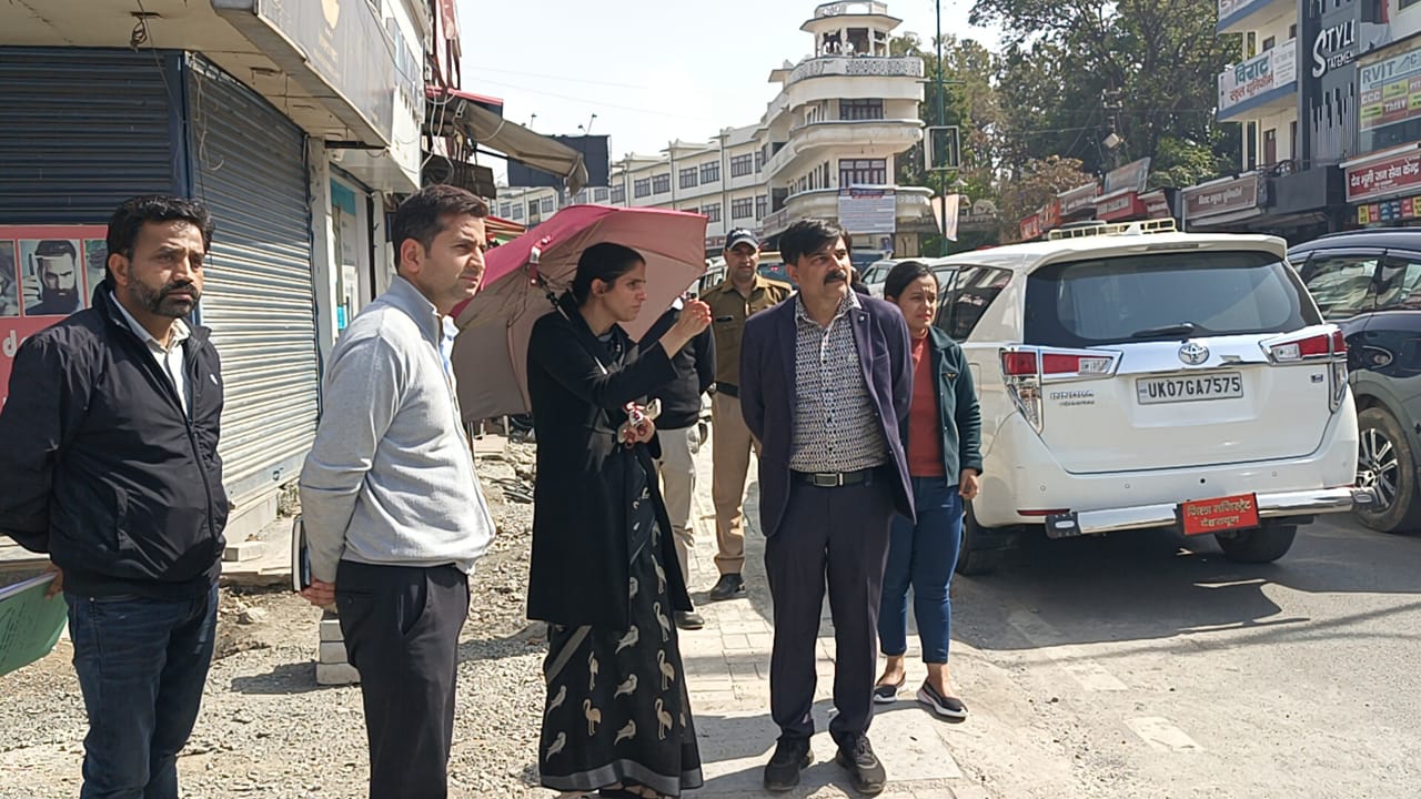 DM conducted on-site inspection of Smart City project works