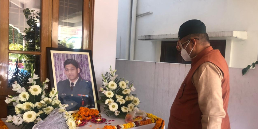 Mussoorie MLA Ganesh Joshi paying tribute to Amar Shaheed Major Chitresh Bisht