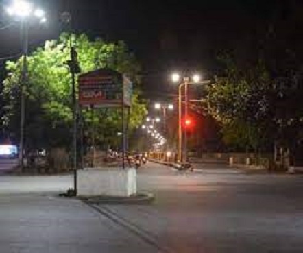 उत्तराखंड : अब उत्तराखंड में रात का कर्फ्यू शाम 7 बजे से , दोपहर 2 बजे बंद होंगे बाजार; शासन ने संशोधित गाइडलाइन जारी की