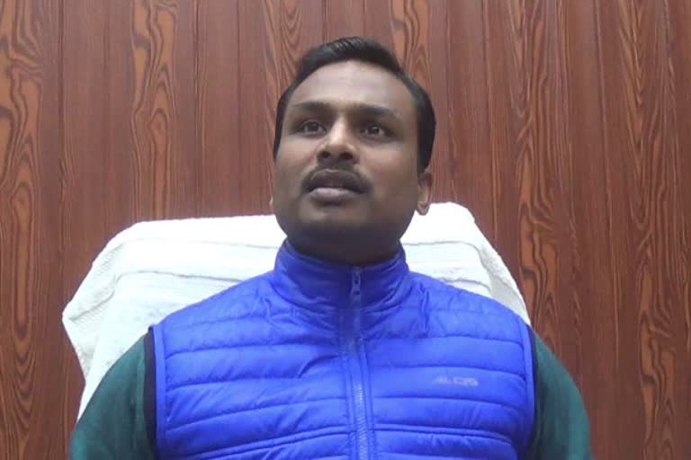 उत्तराखंड : डीएम ने गढ़वाली में दिया संदेश, आइवरमेक्टिन दवा के प्रति किया जागरूक