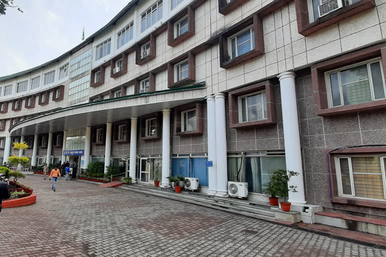 उत्तराखंड : उत्तराखंड में सात पीसीएस अधिकारियों का तबादला, ये है लिस्ट