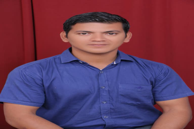 उत्तराखंड : राजेंद्र सिंह बिष्ट ने 37 साल की उम्र में 83 बार रक्तदान किया, एम्स ने किया सम्मानित