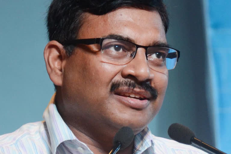 उत्तराखंड : मुख्यमंत्री के अपर मुख्य सचिव की अतिरिक्त जिम्मेदारी आनंद बर्द्धन को मिली