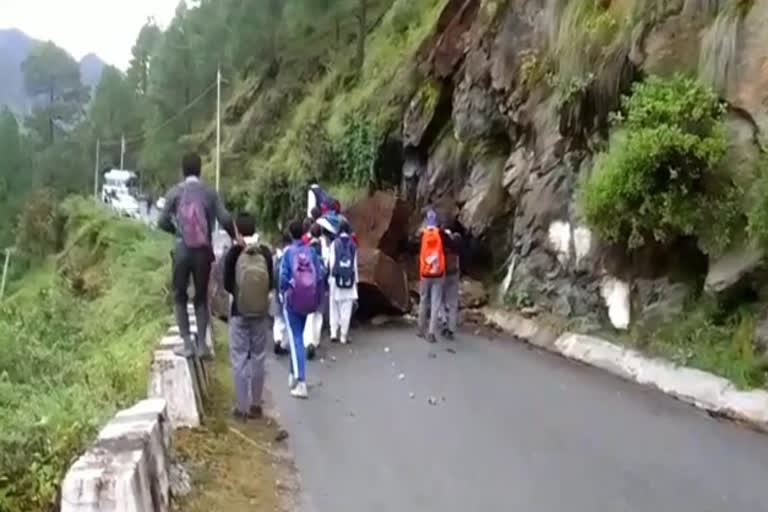 उत्तराखंड चमोली ब्रेकिंग न्यूज़ : बद्रीनाथ हाईवे छह घंटे बाद खुला