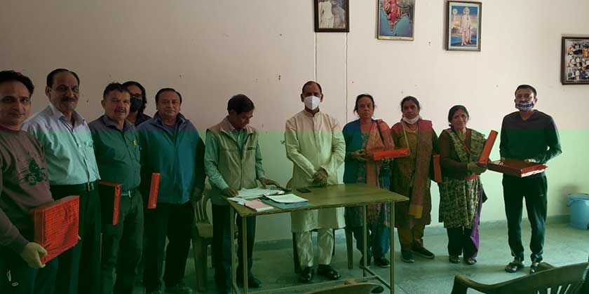 Diwali Milan ceremony was organized under the aegis of Dehradun Resident Welfare Association Rajeshwarnagar (RWWA).