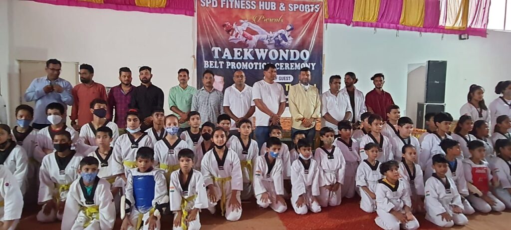 उत्तराखंड न्यूज : भाजपा नेता सौरभ थपलियाल रविवार को ताईक्वांडो बेल्ट प्रोमोशन सेरेमनी के कार्यक्रम में बतौर मुख्य अतिथि शामिल हुए