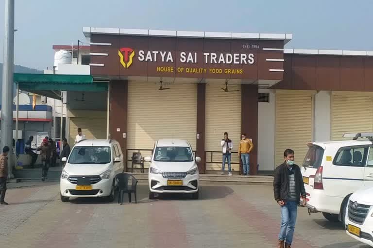 उत्‍तराखंड न्यूज़ विकासनगर : सत्य साईं ट्रेडर्स के यहां आयकर विभाग की छापेमारी