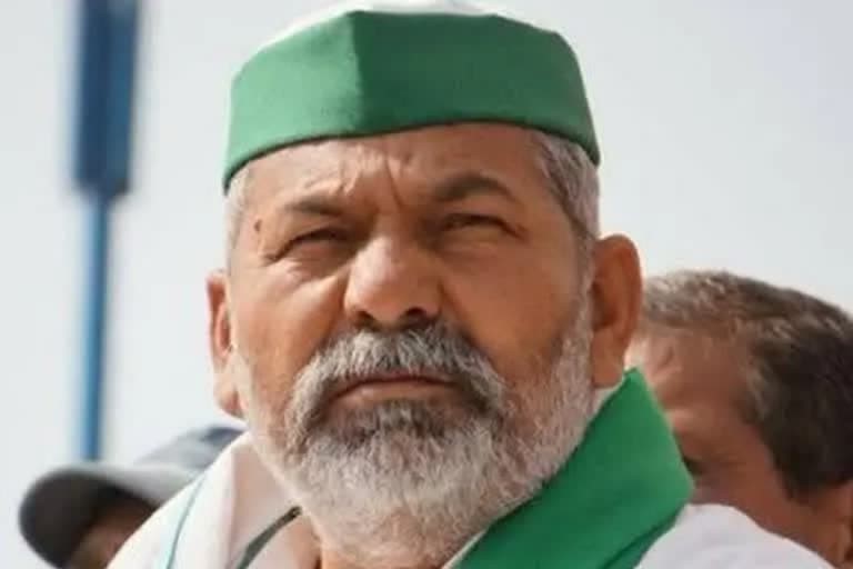 सीडीएस रावत को श्रद्धांजलि देने गए टिकैत के खिलाफ नारेबाजी
