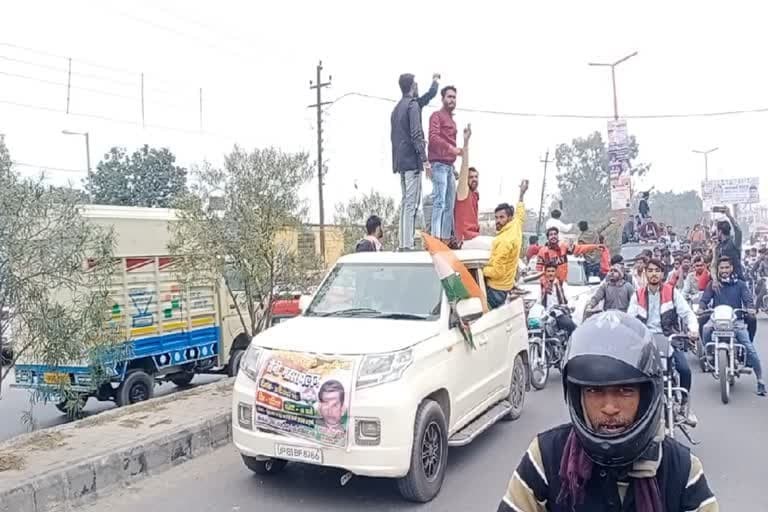 उत्‍तराखंड न्यूज़ : रुड़की में सैनी सम्मेलन के लिए यूपी से उमड़ी भीड़, रास्ते में युवको ने खूब मचाया उत्पात