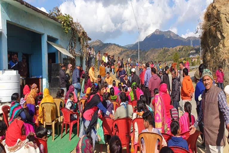 उत्‍तराखंड न्यूज़ : जामणीखाल से भैसकोट मोटर मार्ग तक निर्माण कार्य शुरू, ग्रामीणों में खुशी की लहर