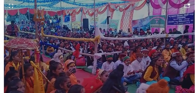 The culture of Jaunpur was reflected in the Jaunpur festival, the audience was mesmerized