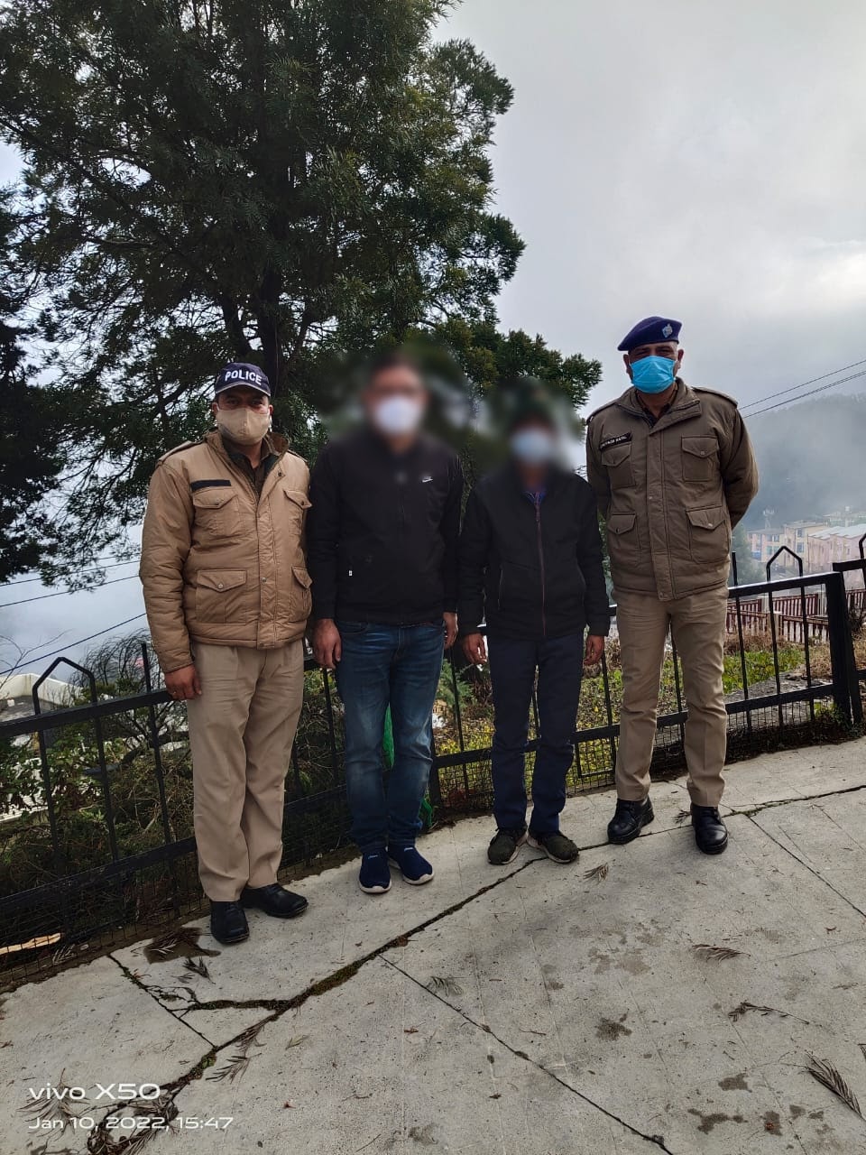 उत्‍तराखंड ब्रेकिंग न्यूज़ टिहरी : नरेंद्र नगर कोषागार में हुए करोड़ों रुपए के गबन मामले में आज पुन: दो लोगों की हुई गिरफ्तारी।
