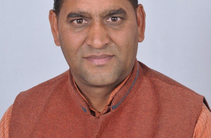 उत्‍तराखंड न्यूज़ धनौल्टी : युवा प्रत्याशी बिरेन्द्र राणा ने धनौल्टी विधान सभा से पेश किया दावा