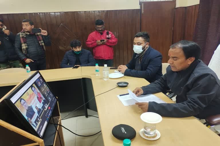 उत्‍तराखंड न्यूज़ : सहकारिता बैंकों की 29 शाखाओं का कैबिनेट मंत्री धन सिंह रावत ने किया लोकार्पण