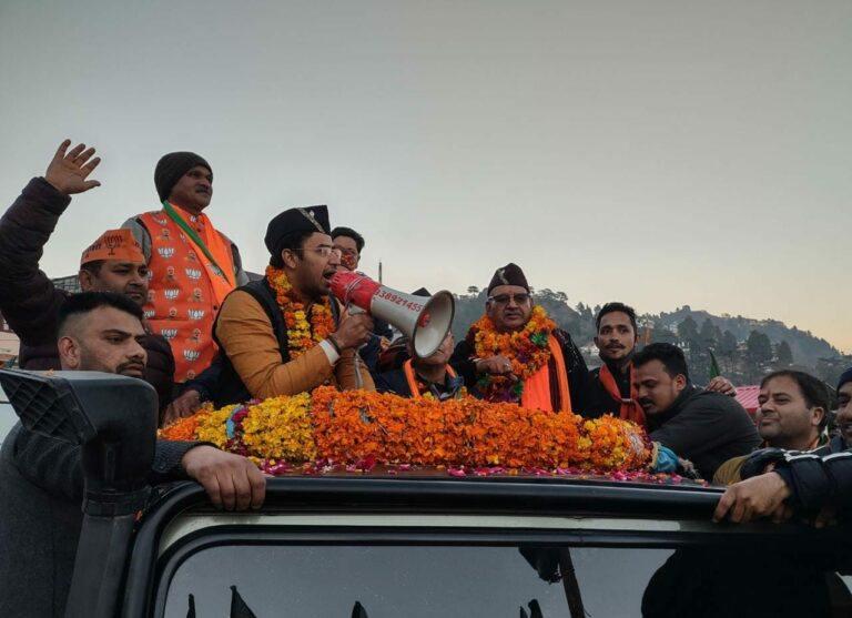 मसूरी उत्‍तराखंड न्यूज़ : भाजपा प्रत्याशी गणेश जोशी ने जनसम्पर्क रैली निकाल कर दिखाया दमदार प्रदर्शन