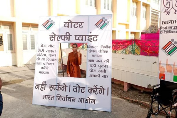 टिहरी उत्तराखंड चुनाव 2022 : टिहरी में मतदान जारी, डीएम ने जनता को दिया ये खास संदेश