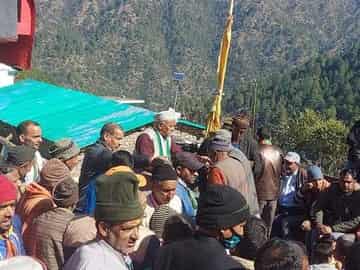 उत्‍तराखंड धनोल्टी न्यूज़ : गांवों में जाकर जोत सिंह विष्ट ने वोट मांगे