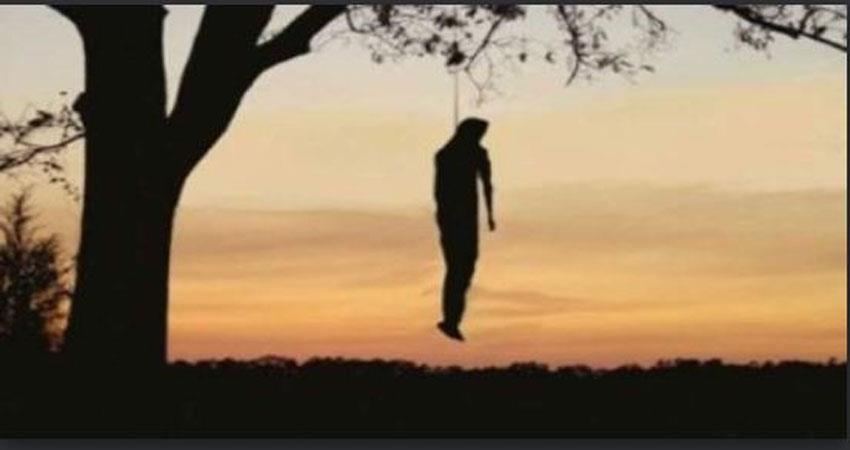 टिहरी उत्‍तराखंड न्यूज़ : 1 मार्च से लापता किशोर का शव जब पेंड पर लटका मिला तो काफी हंगामा हुआ।