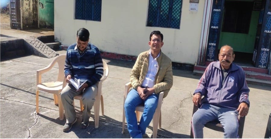 टिहरी उत्‍तराखंड ब्रेकिंग न्यूज़ : यूक्रेन में फंसे भारतीयों के परिजनों से राजस्व अधिकारी निरंतर संपर्क में