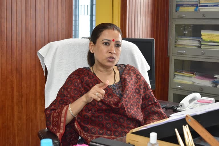 उत्‍तराखंड न्यूज़ : रेखा आर्य ने खेल नीति का मसौदा तैयार नहीं होने पर नाराजगी जताई , अधिकारियों को लगाई फटकार