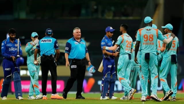 LSG vs MI: 5 बार की चैंपियन मुंबई इंडियंस की लगातार 8वीं हार, लखनऊ ने मुंबई इंडियंस को 36 रन से हराया